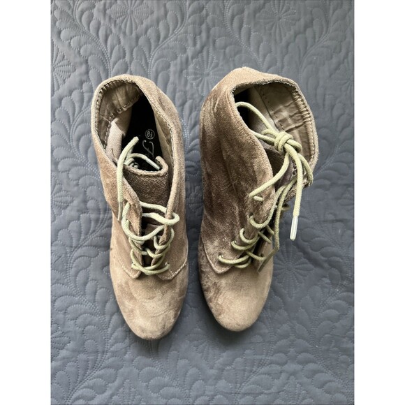 Forever Camille-86 Chunky Heel Platform Lace Up Ankle Booties Taupe SZ 8.5 NWOB - Picture 2 of 13